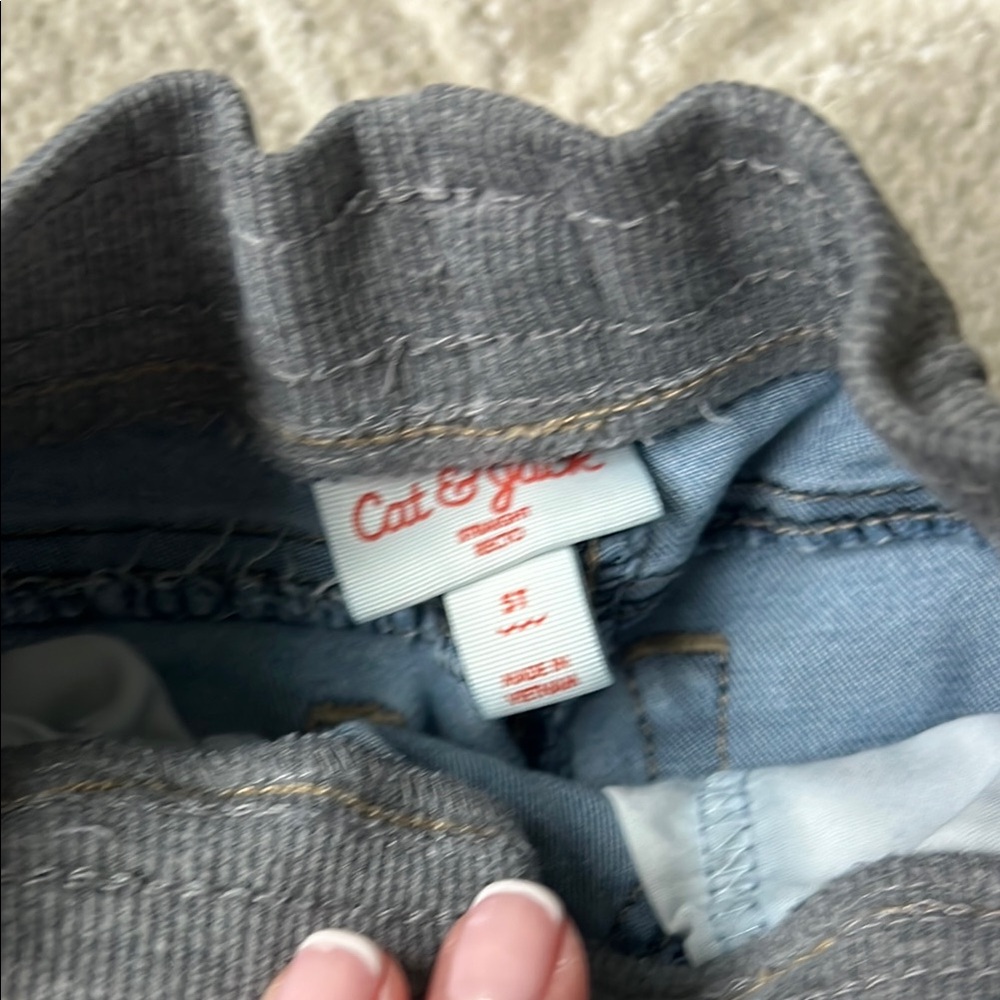 Cat & Jack Blue Denim Jeans with Gray Waistband - Picture 3 of 7